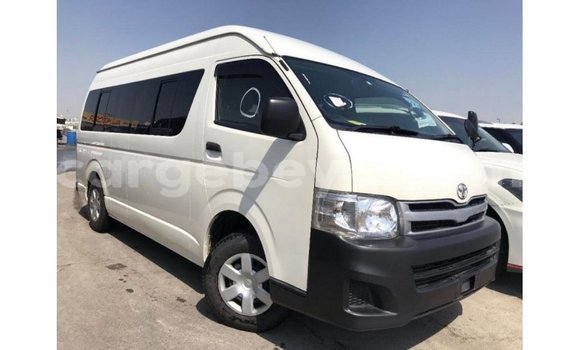 ይግዙ Imported Toyota Hiace ነጭ መኪና በ Import - Dubai በ ኢትዮጵያ ይግዙ Imported Toyota Hiace ነጭ መኪና በ Import - Dubai በ ኢትዮጵያ