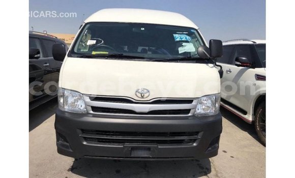 ይግዙ Imported Toyota Hiace ነጭ መኪና በ Import - Dubai በ ኢትዮጵያ ይግዙ Imported Toyota Hiace ነጭ መኪና በ Import - Dubai በ ኢትዮጵያ