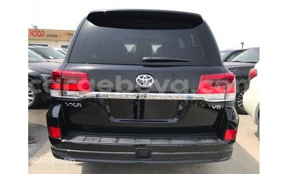 Acheter Import Voiture Toyota Land Cruiser Noir à Import - Dubai, Ethiopie Acheter Import Voiture Toyota Land Cruiser Noir à Import - Dubai, Ethiopie