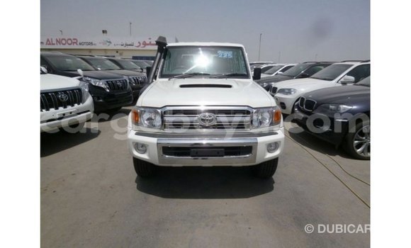 Buy Import Toyota Land Cruiser White Car in Import - Dubai in Ethiopia Buy Import Toyota Land Cruiser White Car in Import - Dubai in Ethiopia
