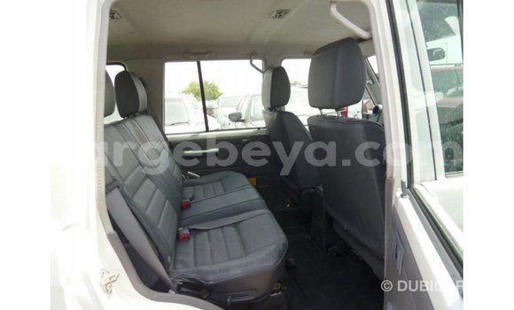 Buy Import Toyota Land Cruiser White Car in Import - Dubai in Ethiopia Buy Import Toyota Land Cruiser White Car in Import - Dubai in Ethiopia
