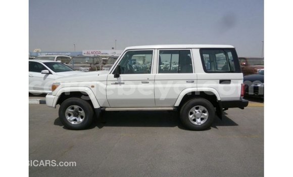 Buy Import Toyota Land Cruiser White Car in Import - Dubai in Ethiopia Buy Import Toyota Land Cruiser White Car in Import - Dubai in Ethiopia