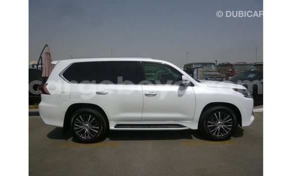 ይግዙ Imported Lexus LX ነጭ መኪና በ Import - Dubai በ ኢትዮጵያ ይግዙ Imported Lexus LX ነጭ መኪና በ Import - Dubai በ ኢትዮጵያ