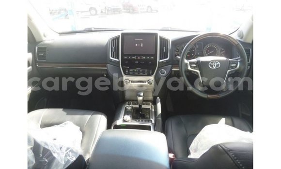 Buy Import Toyota Land Cruiser White Car in Import - Dubai in Ethiopia Buy Import Toyota Land Cruiser White Car in Import - Dubai in Ethiopia