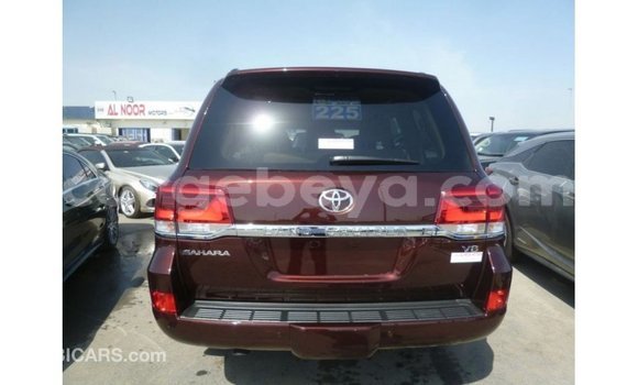 ይግዙ Imported Toyota Land Cruiser ብናማ መኪና በ Import - Dubai በ ኢትዮጵያ ይግዙ Imported Toyota Land Cruiser ብናማ መኪና በ Import - Dubai በ ኢትዮጵያ