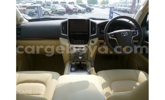ይግዙ Imported Toyota Land Cruiser ሰማያዊ መኪና በ Import - Dubai በ ኢትዮጵያ ይግዙ Imported Toyota Land Cruiser ሰማያዊ መኪና በ Import - Dubai በ ኢትዮጵያ