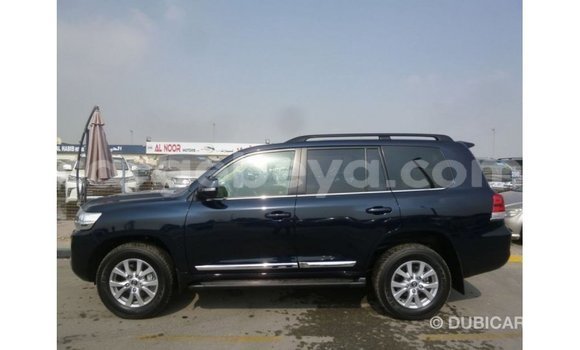 ይግዙ Imported Toyota Land Cruiser ሰማያዊ መኪና በ Import - Dubai በ ኢትዮጵያ ይግዙ Imported Toyota Land Cruiser ሰማያዊ መኪና በ Import - Dubai በ ኢትዮጵያ