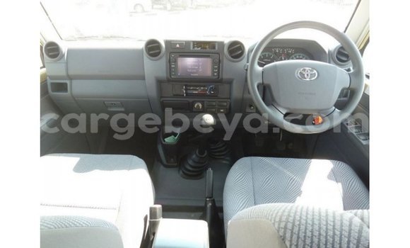 Buy Import Toyota Land Cruiser Beige Car in Import - Dubai in Ethiopia Buy Import Toyota Land Cruiser Beige Car in Import - Dubai in Ethiopia