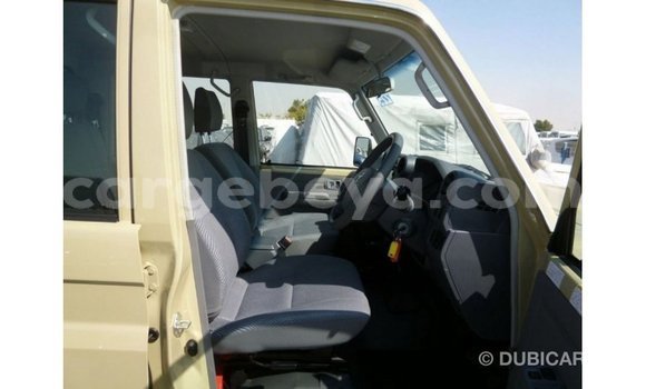 Buy Import Toyota Land Cruiser Beige Car in Import - Dubai in Ethiopia Buy Import Toyota Land Cruiser Beige Car in Import - Dubai in Ethiopia