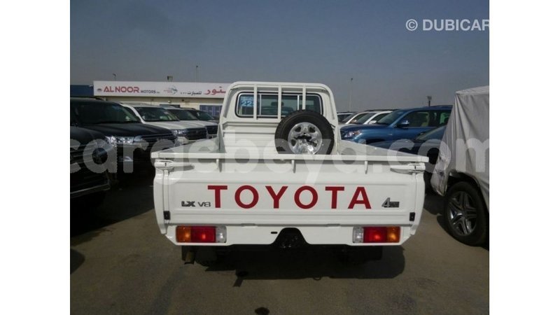 Big with watermark toyota land cruiser ethiopia import dubai 6670