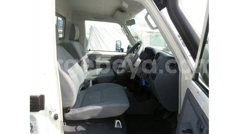 Big with watermark toyota land cruiser ethiopia import dubai 6670