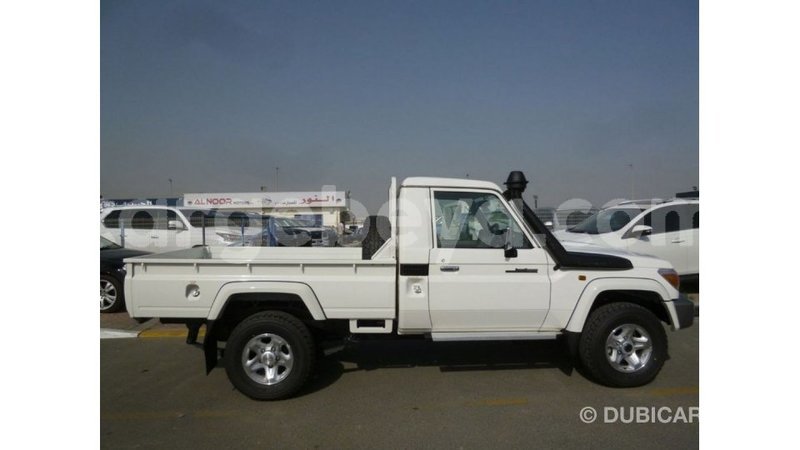 Big with watermark toyota land cruiser ethiopia import dubai 6670