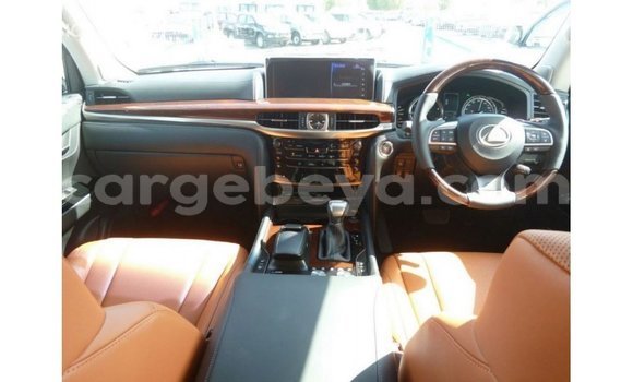 ይግዙ Imported Lexus LX ነጭ መኪና በ Import - Dubai በ ኢትዮጵያ ይግዙ Imported Lexus LX ነጭ መኪና በ Import - Dubai በ ኢትዮጵያ