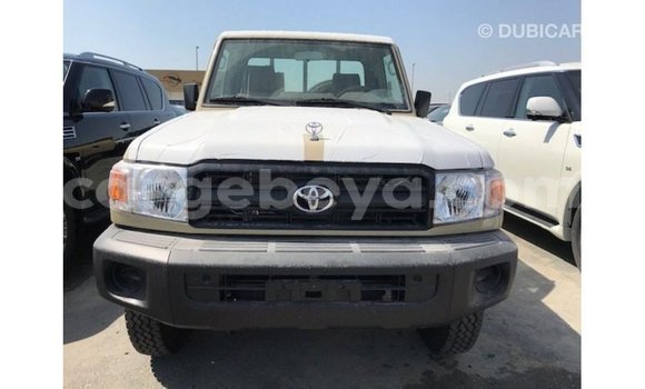 ይግዙ Imported Toyota Land Cruiser Beige መኪና በ Import - Dubai በ ኢትዮጵያ ይግዙ Imported Toyota Land Cruiser Beige መኪና በ Import - Dubai በ ኢትዮጵያ