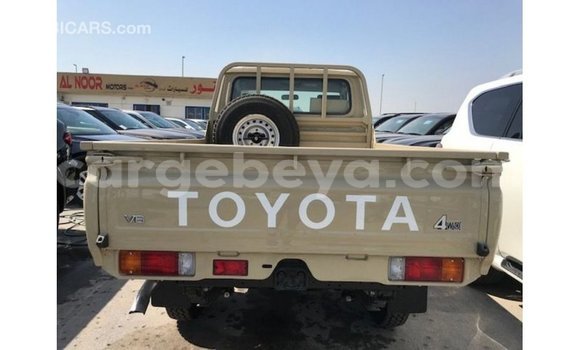 ይግዙ Imported Toyota Land Cruiser Beige መኪና በ Import - Dubai በ ኢትዮጵያ ይግዙ Imported Toyota Land Cruiser Beige መኪና በ Import - Dubai በ ኢትዮጵያ
