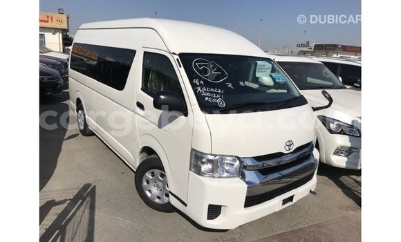 ይግዙ Imported Toyota Hiace ነጭ መኪና በ Import - Dubai በ ኢትዮጵያ ይግዙ Imported Toyota Hiace ነጭ መኪና በ Import - Dubai በ ኢትዮጵያ