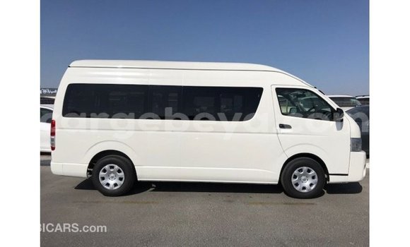 ይግዙ Imported Toyota Hiace ነጭ መኪና በ Import - Dubai በ ኢትዮጵያ ይግዙ Imported Toyota Hiace ነጭ መኪና በ Import - Dubai በ ኢትዮጵያ