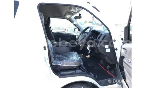 ይግዙ Imported Toyota Hiace ነጭ መኪና በ Import - Dubai በ ኢትዮጵያ ይግዙ Imported Toyota Hiace ነጭ መኪና በ Import - Dubai በ ኢትዮጵያ
