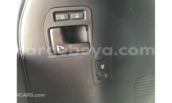 Buy Import Toyota Land Cruiser White Car in Import - Dubai in Ethiopia Buy Import Toyota Land Cruiser White Car in Import - Dubai in Ethiopia