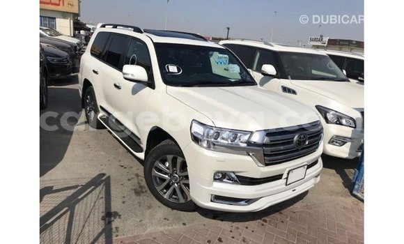 Buy Import Toyota Land Cruiser White Car in Import - Dubai in Ethiopia Buy Import Toyota Land Cruiser White Car in Import - Dubai in Ethiopia