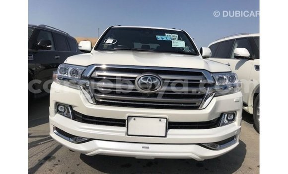 Buy Import Toyota Land Cruiser White Car in Import - Dubai in Ethiopia Buy Import Toyota Land Cruiser White Car in Import - Dubai in Ethiopia