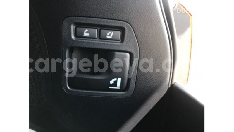 Big with watermark toyota land cruiser ethiopia import dubai 6681