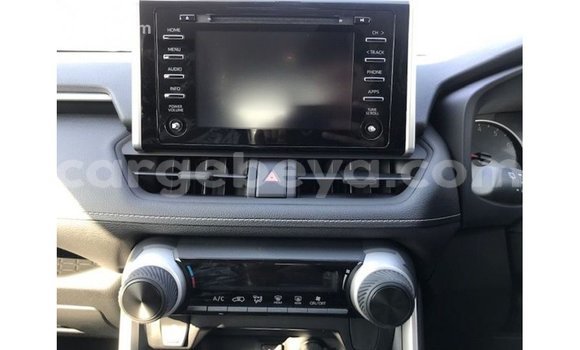 ይግዙ Imported Toyota HiAce ሌላ የጭነት መኪና በ Import - Dubai በ ኢትዮጵያ ይግዙ Imported Toyota HiAce ሌላ የጭነት መኪና በ Import - Dubai በ ኢትዮጵያ