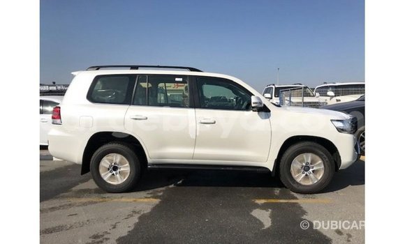 Buy Import Toyota Land Cruiser White Car in Import - Dubai in Ethiopia Buy Import Toyota Land Cruiser White Car in Import - Dubai in Ethiopia