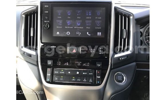 Buy Import Toyota Land Cruiser White Car in Import - Dubai in Ethiopia Buy Import Toyota Land Cruiser White Car in Import - Dubai in Ethiopia