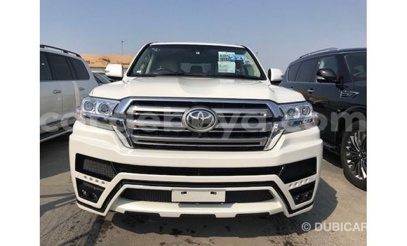 Buy Import Toyota Land Cruiser White Car in Import - Dubai in Ethiopia Buy Import Toyota Land Cruiser White Car in Import - Dubai in Ethiopia