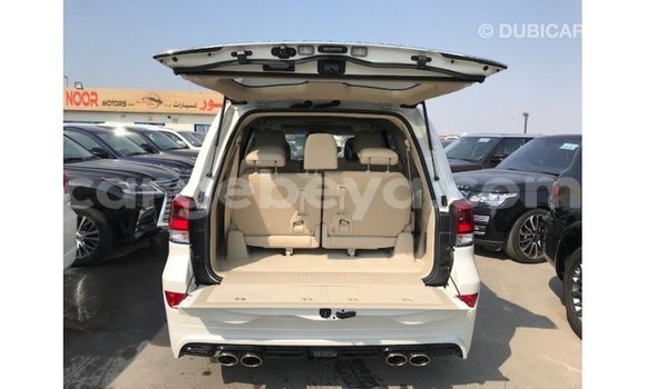 Buy Import Toyota Land Cruiser White Car in Import - Dubai in Ethiopia Buy Import Toyota Land Cruiser White Car in Import - Dubai in Ethiopia