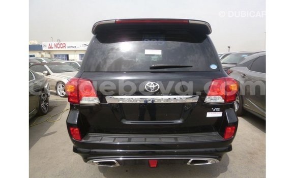 ይግዙ Imported Toyota Land Cruiser ጥቁር መኪና በ Import - Dubai በ ኢትዮጵያ ይግዙ Imported Toyota Land Cruiser ጥቁር መኪና በ Import - Dubai በ ኢትዮጵያ