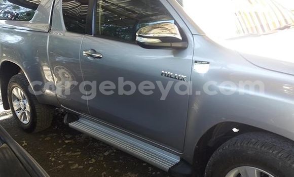 Buy Used Toyota Hilux Silver Car in Addis–Ababa in Ethiopia Buy Used Toyota Hilux Silver Car in Addis–Ababa in Ethiopia