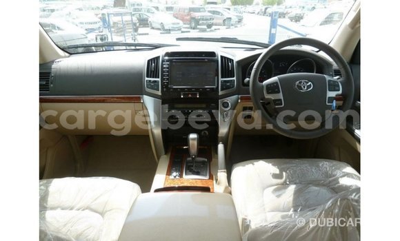 ይግዙ Imported Toyota Land Cruiser ጥቁር መኪና በ Import - Dubai በ ኢትዮጵያ ይግዙ Imported Toyota Land Cruiser ጥቁር መኪና በ Import - Dubai በ ኢትዮጵያ