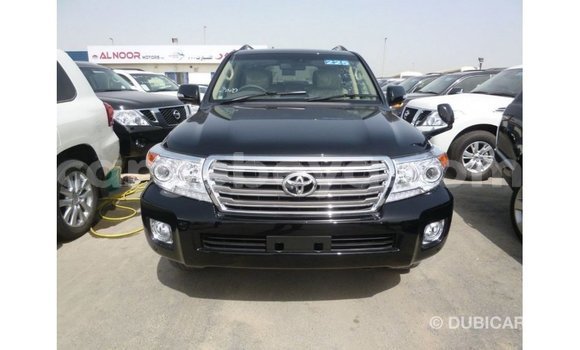 ይግዙ Imported Toyota Land Cruiser ጥቁር መኪና በ Import - Dubai በ ኢትዮጵያ ይግዙ Imported Toyota Land Cruiser ጥቁር መኪና በ Import - Dubai በ ኢትዮጵያ