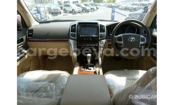 Buy Import Toyota Land Cruiser White Car in Import - Dubai in Ethiopia Buy Import Toyota Land Cruiser White Car in Import - Dubai in Ethiopia