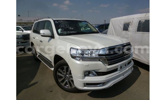 Buy Import Toyota Land Cruiser White Car in Import - Dubai in Ethiopia Buy Import Toyota Land Cruiser White Car in Import - Dubai in Ethiopia