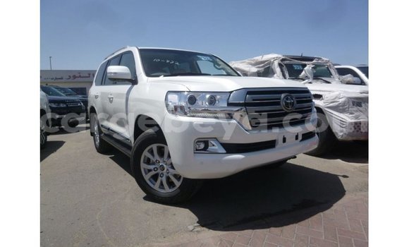 Buy Import Toyota Land Cruiser White Car in Import - Dubai in Ethiopia Buy Import Toyota Land Cruiser White Car in Import - Dubai in Ethiopia