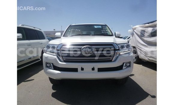 Buy Import Toyota Land Cruiser White Car in Import - Dubai in Ethiopia Buy Import Toyota Land Cruiser White Car in Import - Dubai in Ethiopia