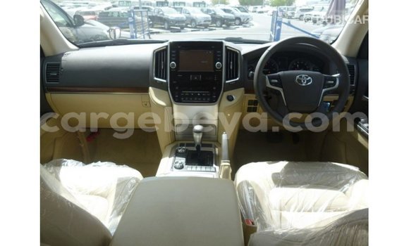 ይግዙ Imported Toyota Land Cruiser ሌላ መኪና በ Import - Dubai በ ኢትዮጵያ ይግዙ Imported Toyota Land Cruiser ሌላ መኪና በ Import - Dubai በ ኢትዮጵያ