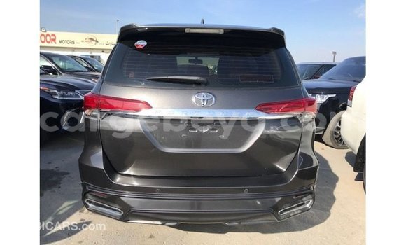 ይግዙ Imported Toyota Fortuner ሌላ መኪና በ Import - Dubai በ ኢትዮጵያ ይግዙ Imported Toyota Fortuner ሌላ መኪና በ Import - Dubai በ ኢትዮጵያ