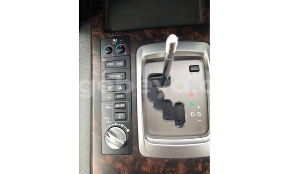 ይግዙ Imported Toyota Land Cruiser ነጭ መኪና በ Import - Dubai በ ኢትዮጵያ ይግዙ Imported Toyota Land Cruiser ነጭ መኪና በ Import - Dubai በ ኢትዮጵያ