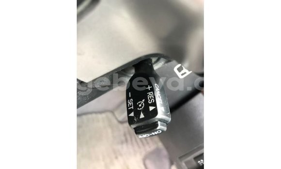 ይግዙ Imported Toyota Land Cruiser ነጭ መኪና በ Import - Dubai በ ኢትዮጵያ ይግዙ Imported Toyota Land Cruiser ነጭ መኪና በ Import - Dubai በ ኢትዮጵያ