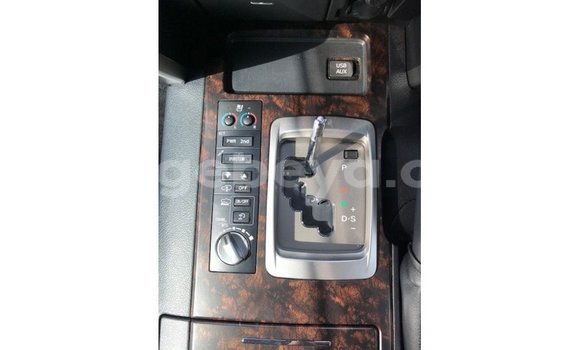 Buy Import Toyota Land Cruiser White Car in Import - Dubai in Ethiopia Buy Import Toyota Land Cruiser White Car in Import - Dubai in Ethiopia