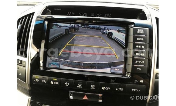 Buy Import Toyota Land Cruiser White Car in Import - Dubai in Ethiopia Buy Import Toyota Land Cruiser White Car in Import - Dubai in Ethiopia