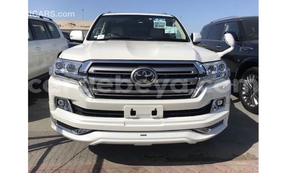 Buy Import Toyota Land Cruiser White Car in Import - Dubai in Ethiopia Buy Import Toyota Land Cruiser White Car in Import - Dubai in Ethiopia