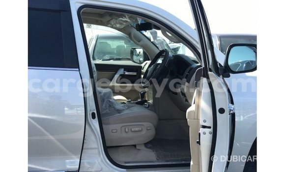 Buy Import Toyota Land Cruiser White Car in Import - Dubai in Ethiopia Buy Import Toyota Land Cruiser White Car in Import - Dubai in Ethiopia