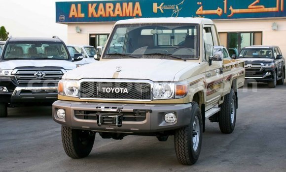 Buy Import Toyota Land Cruiser Beige Car in Import - Dubai in Ethiopia Buy Import Toyota Land Cruiser Beige Car in Import - Dubai in Ethiopia