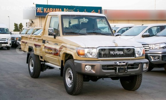 Buy Import Toyota Land Cruiser Beige Car in Import - Dubai in Ethiopia Buy Import Toyota Land Cruiser Beige Car in Import - Dubai in Ethiopia