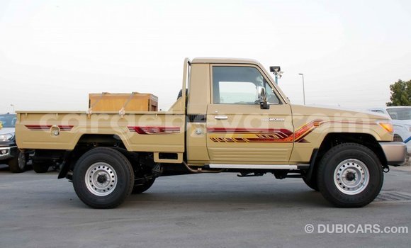 Buy Import Toyota Land Cruiser Beige Car in Import - Dubai in Ethiopia Buy Import Toyota Land Cruiser Beige Car in Import - Dubai in Ethiopia